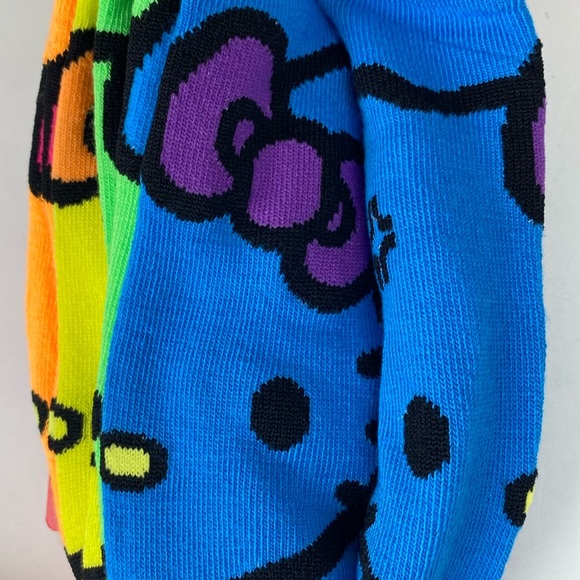 Hello Kitty no show socks set of 5 NEW Cute neon colors with Hello Kitty faces - Picture 10 of 14